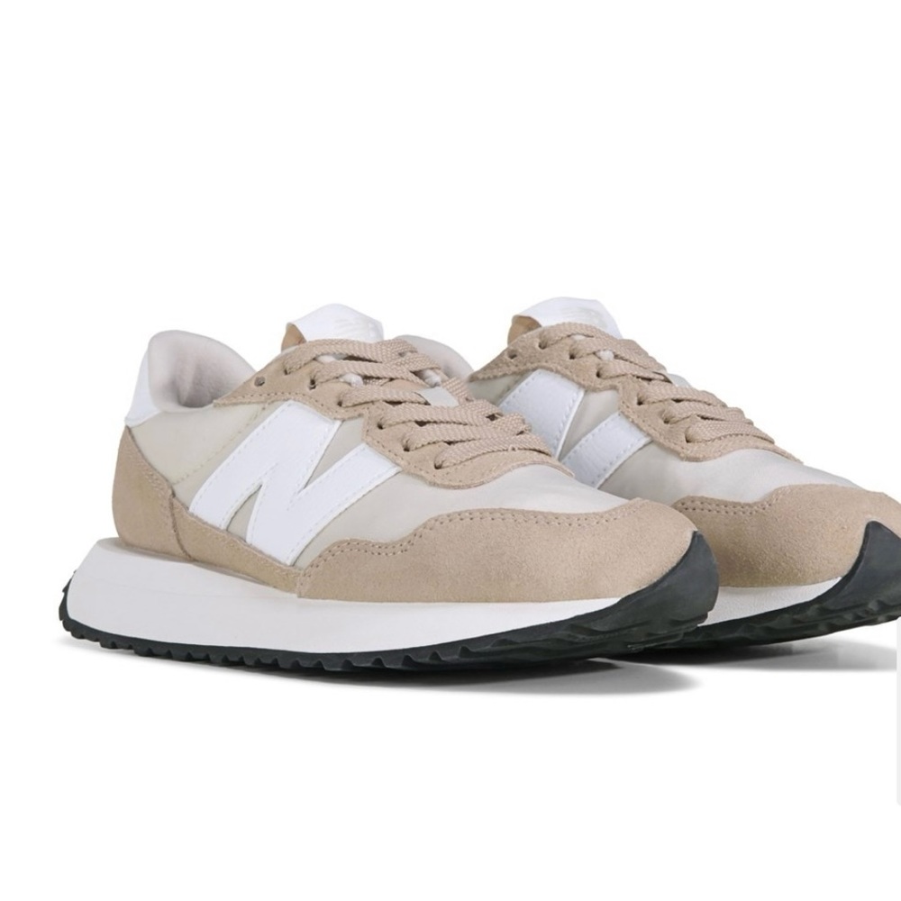 New Balance 237 Retro Sneaker women’s
